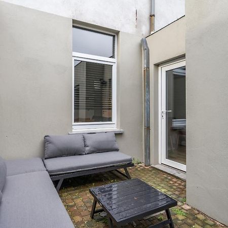 Apartmán Cosy, Furnished & Renovated Flat With Outside Lounge Gent Exteriér fotografie