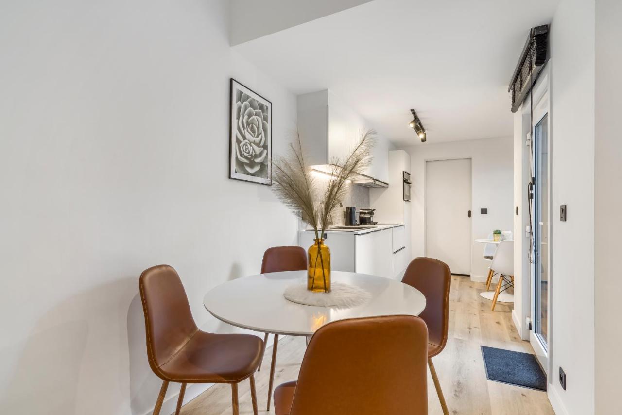 Apartmán Cosy, Furnished & Renovated Flat With Outside Lounge Gent Exteriér fotografie